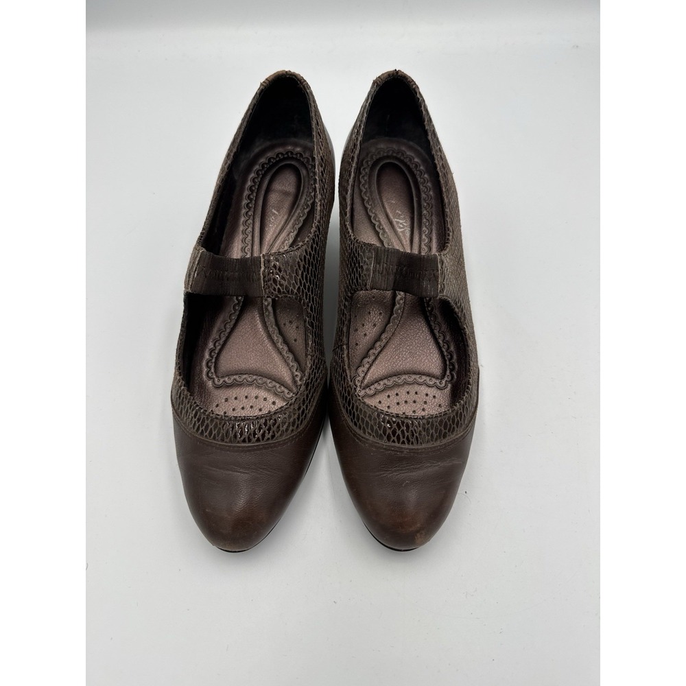 Trotters Leather‎ Dark Brown Pump Slip-On Stretchy Strap Comfort Padded Size 6